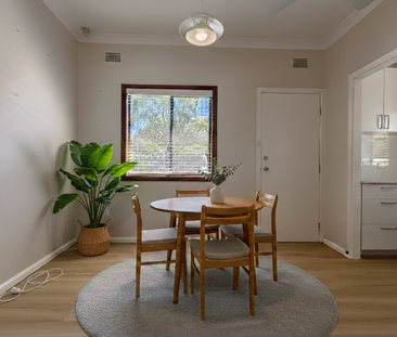 CHARMING & CONVENIENT! - Photo 4