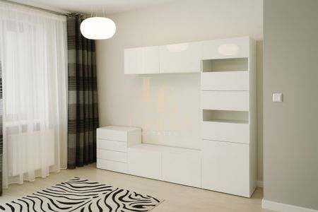 Metro Imielin | Garaż | Klimatyzacja - Zdjęcie 2