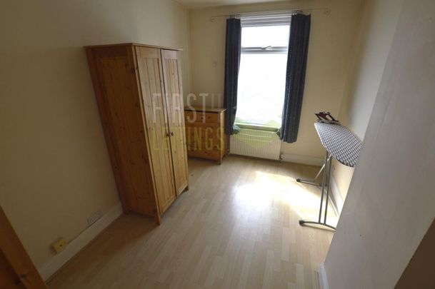 5 bedroom terraced house to rent - Photo 1