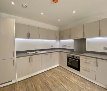 Heather Court, Emerald Avenue, GU51 - Photo 4