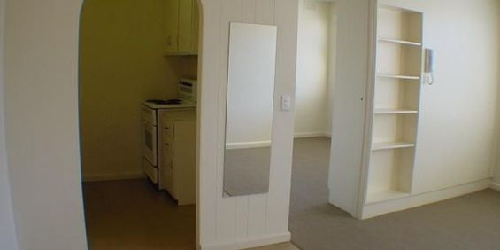 3/69 Barkly Street, St Kilda VIC 3182 - Apartment For Rent | Domain - Photo 3