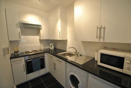 1 bedroom flat to rent - Photo 3