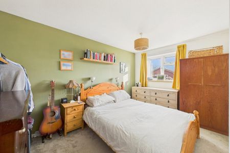 3 bedroom semi-detached house to rent - Photo 4