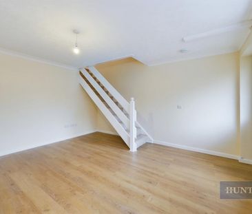 2 bedroom House To Let - Photo 1
