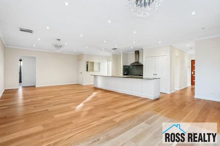 Spacious Home - Photo 3