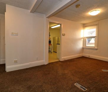 For Lease - 20 Colborne Street Unit# 1, Oshawa, Ontario - Photo 3