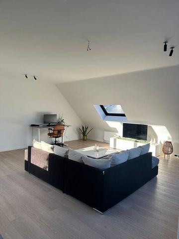 Appartement te huur - Foto 2