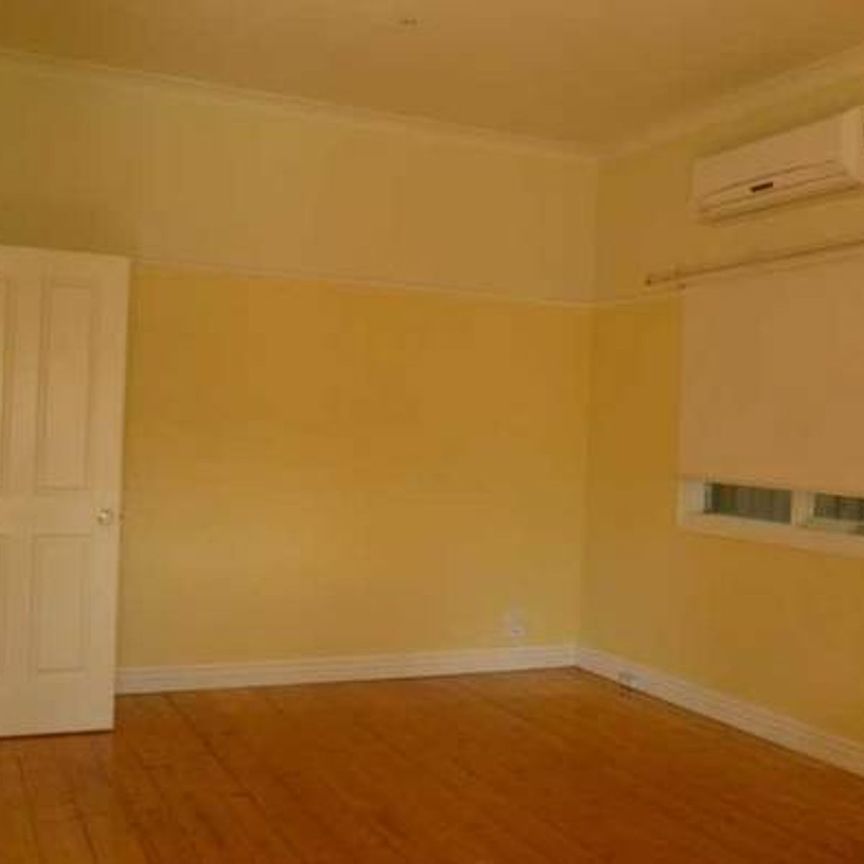 3 Bedroom Californian Bungalow - Photo 1