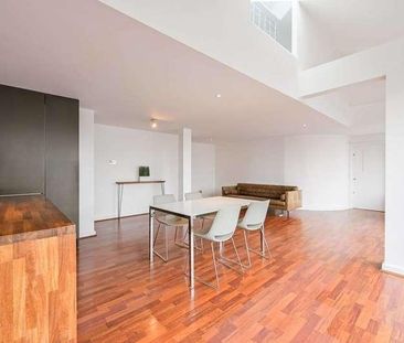 Bartholomew Square, Clerkenwell, EC1V - Photo 1