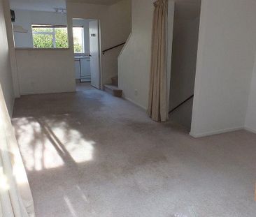 City Townhouse with garage - Photo 6