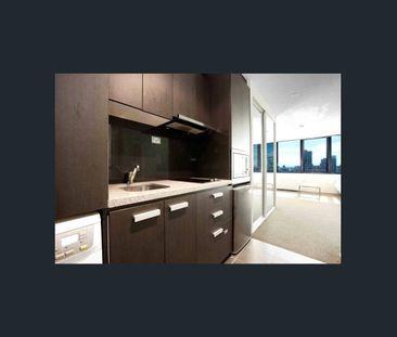 Furnished One Bedroom Apartment - Enjoy inner city living - Photo 4