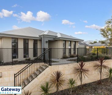 7 Ossett Street, WELLARD WA 6170 - Photo 1