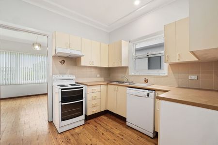 Collaroy, 6 Westmoreland Avenue - Photo 3