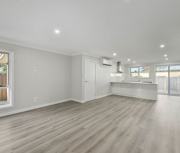 Affordable Comfort in Summerhill Unit! - Photo 1