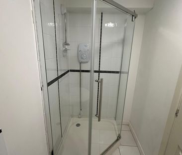 Hearsall Lane Room 8 - Photo 5