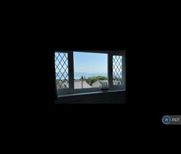 5 bedroom detached house to rent - Photo 2