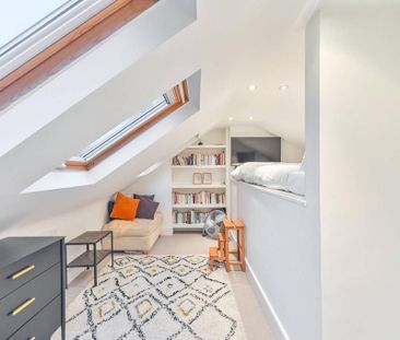 3 bedroom flat to rent - Photo 3