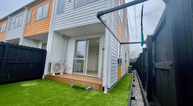 Move-In Ready! Brand New North-Facing 4 Bed, 2... - Photo 1