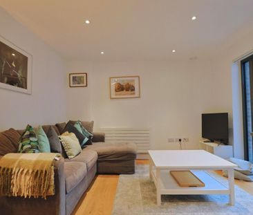 2 Bedroom Home – To Let - Photo 1