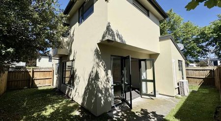 Addington, 2 bedrooms - Photo 2