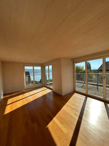 2.5 Zimmer, 64 m², 4. Stock - Foto 2