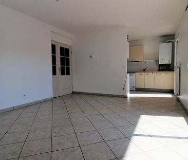 Location Appartement 4 pièces 72m² SEVRIER 74320 - Photo 1