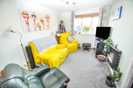 1 bedroom maisonette to rent - Photo 2