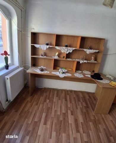 Inchiriez o camera la un baiat in afumati ilfov - Fotografie 2