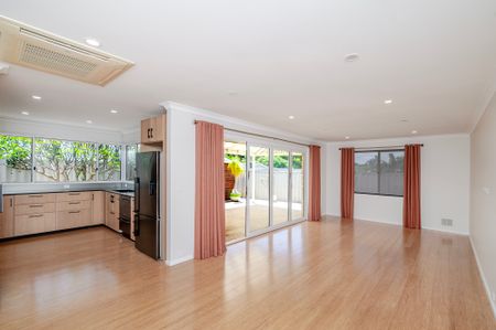 22 Grant Street, Duncraig WA 6023 - House For Rent | Domain - Photo 3