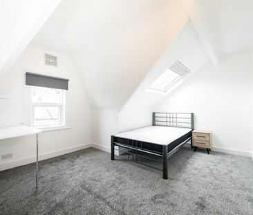 Winston Gardens, Headingley, Leeds - Photo 5