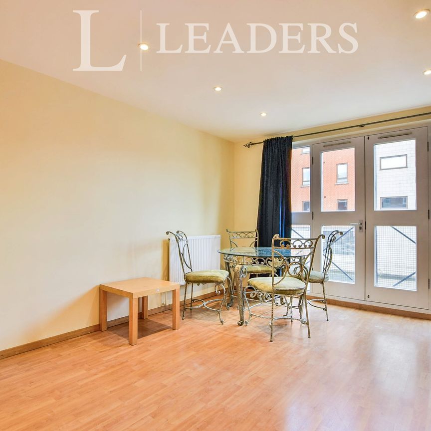 2 bedroom apartment to rent Wharf Close, Manchester, M1 - Photo 1