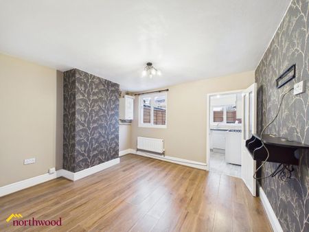 2 bedroom terraced house to rent - Photo 2