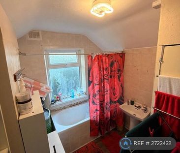 2 bedroom terraced house to rent - Photo 5