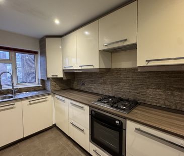 Wakehams Green Drive - Photo 4