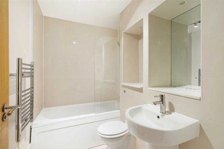 Wharf Lane, Limehouse, E14 - Photo 4