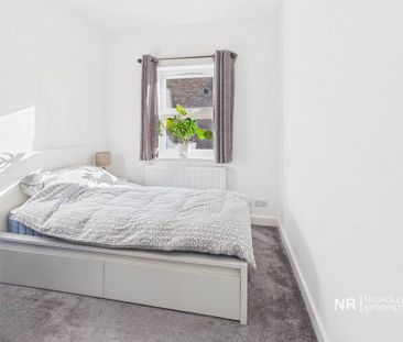 2 bedroom flat to rent - Photo 6