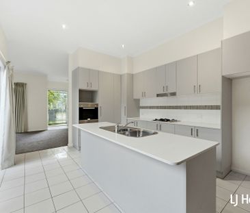 72 Thynne Street, Bruce ACT, Belconnen - Photo 6