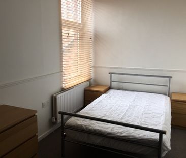 1 Bed Flat, The Tanneries, S8 - Photo 2
