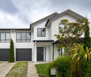 Beautiful Low-Maintenance Townhouse in Sought-After Flagstaff - Photo 5