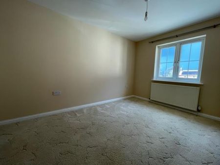 Kestrel Close, Scarning, DEREHAM - Photo 3