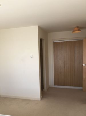 3 bedroom apartment to rent - Photo 1