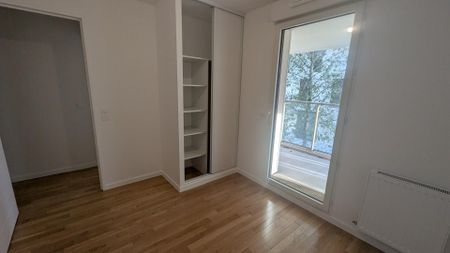 location Appartement T4 DE 81.98m² À CLICHY - Photo 4