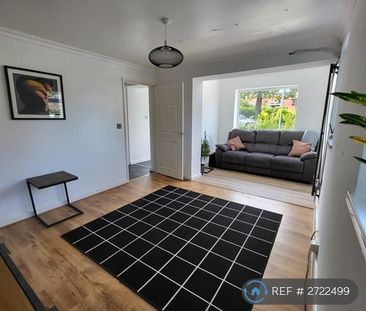 2 bedroom end of terrace house to rent - Photo 2