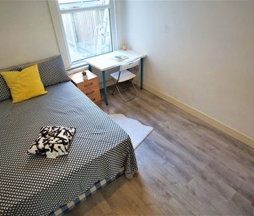 Room in a Shared House, Woodside Gardens, N17 - Photo 1