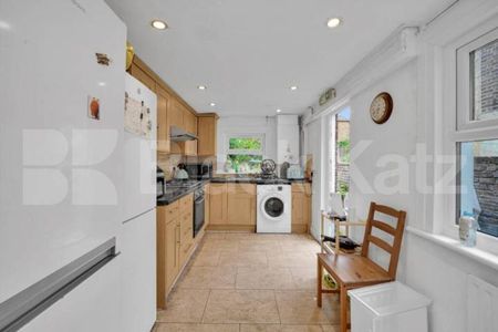 Spacious 6-Bedroom House – Perfect for Students & Professional Sharers - Photo 5
