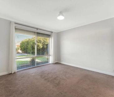 Peaceful Family Living at the End of a Quiet Cul-de-Sac - Photo 1