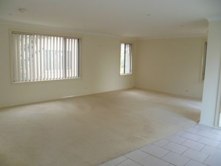 Townhouse in Prime Woonona Location - Photo 1