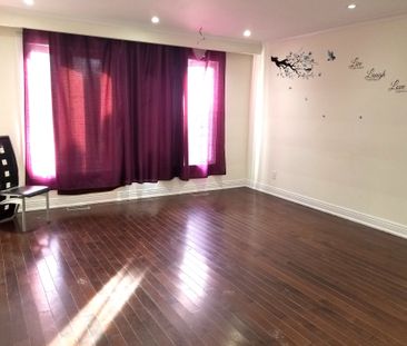 For Lease - 182 Confederation Drive Unit# Main Floor, Toronto, Ontario - Photo 1