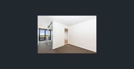 Luxury One-Bedroom Apartment - Photo 4