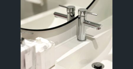 Large Fully Furnished Granny Flat – Walking Distance to Westfield & Train Station! - Photo 2